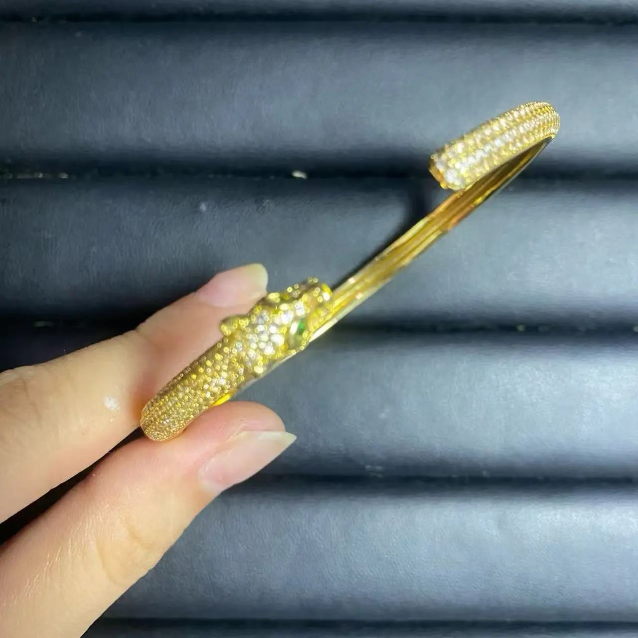 Cartier Jewelry LOVE bracelet with diamond-set screw motifs — 9