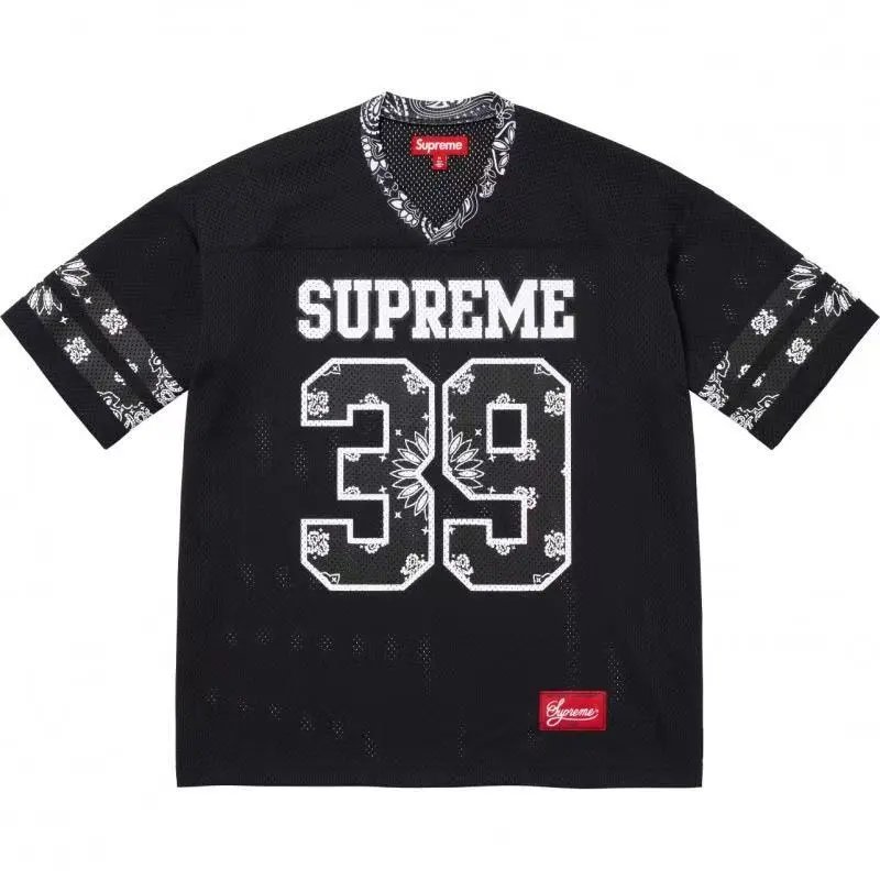 Supreme T-Shirts Short-Sleeve Logo Print — 40.