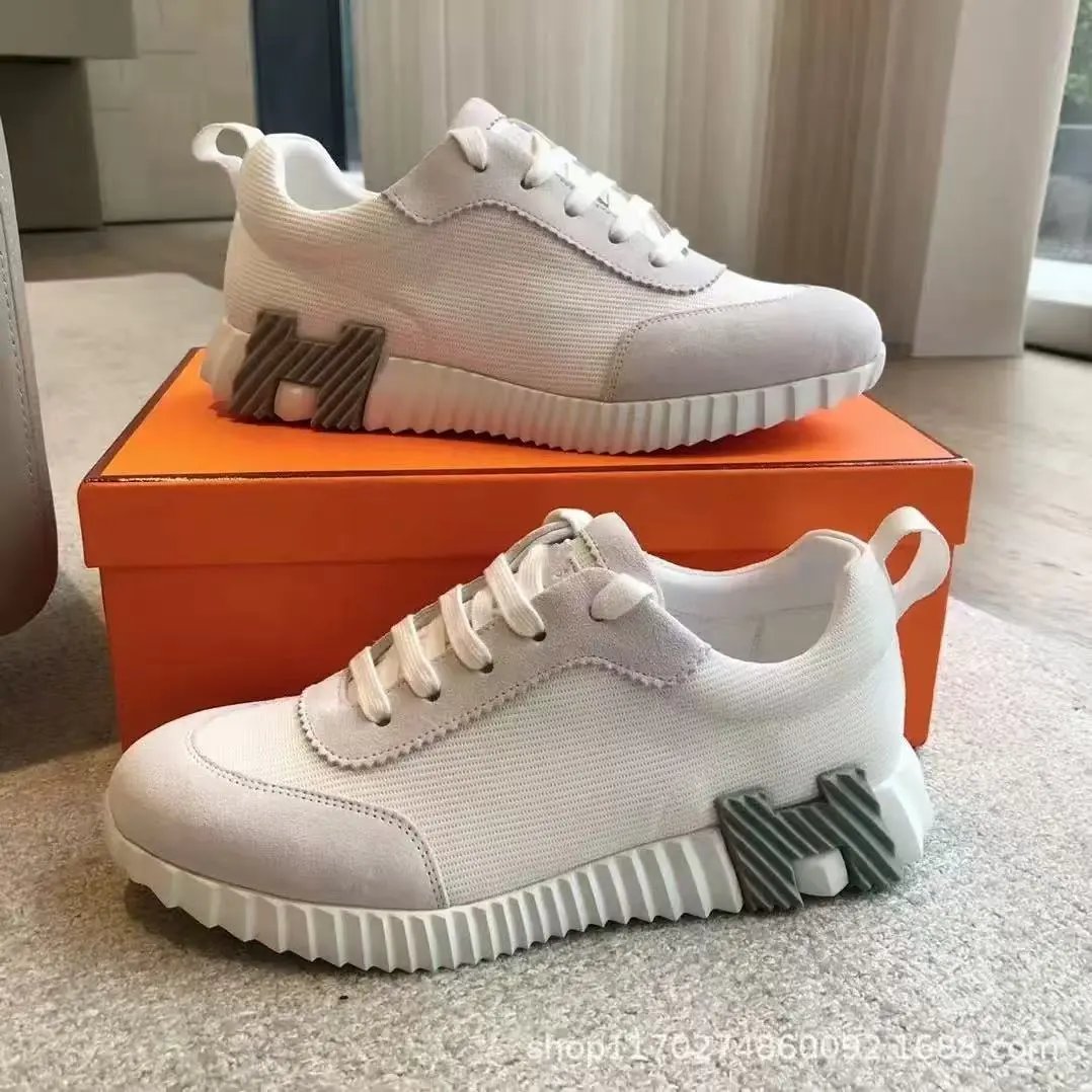 Unbranded Sneakers Low-top lace-up with ribbed sole and heel accent — 33