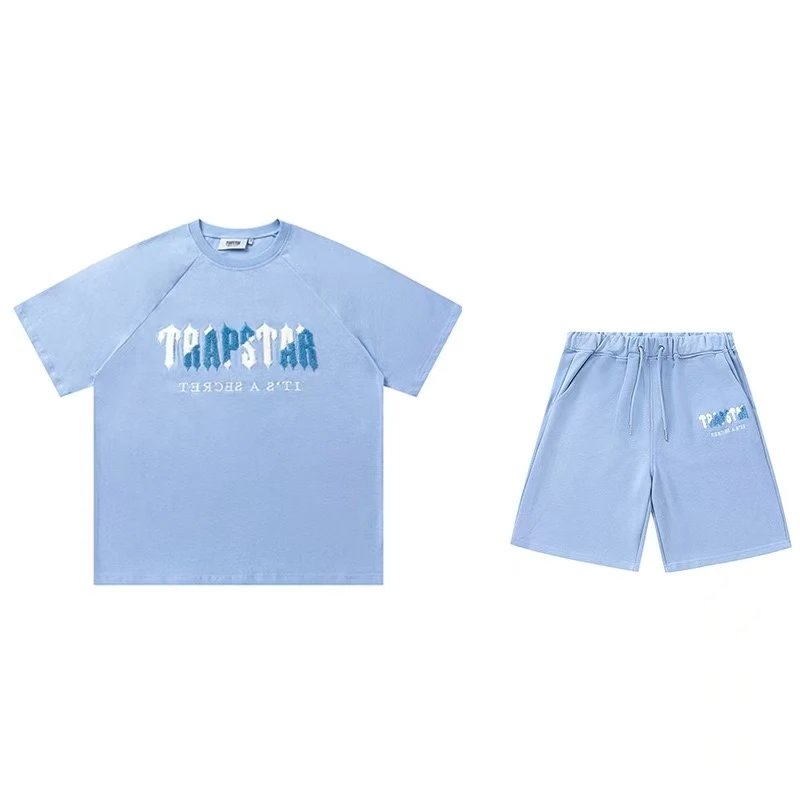 Trapstar Matching Sets Graphic T-Shirt and Shorts Set — 24