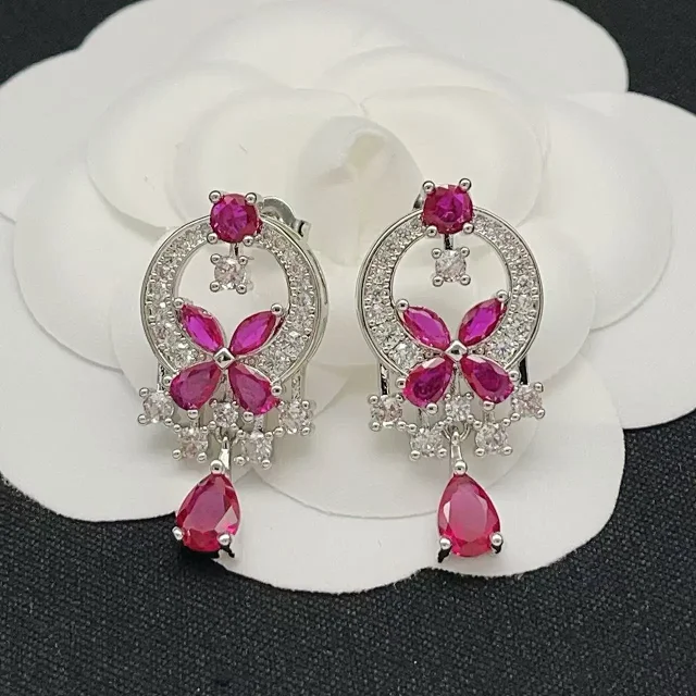 Chanel Jewelry Assorted Earrings product detail image 14