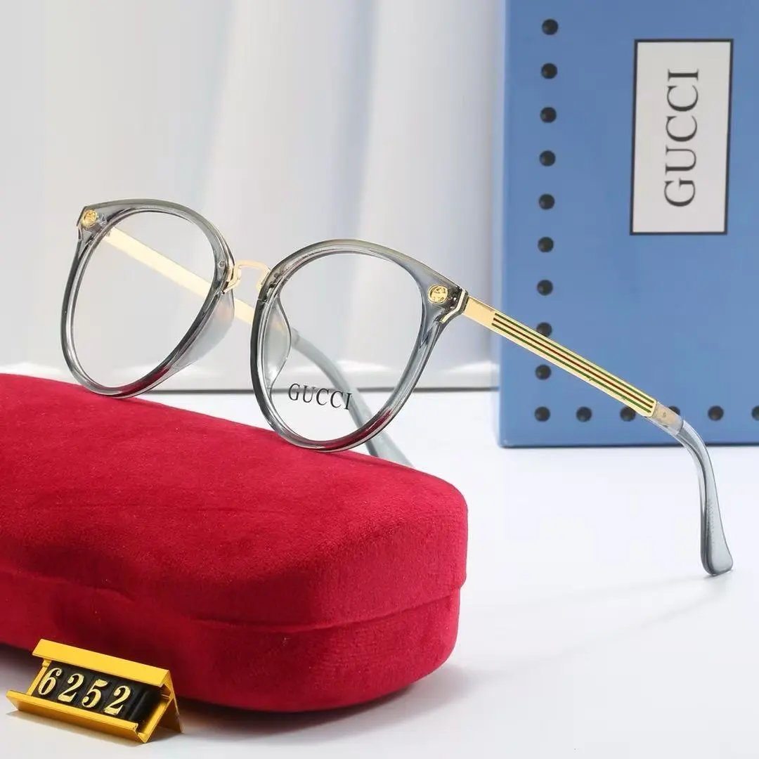 Gucci Eyewear Square Metal-Frame Sunglasses — 16