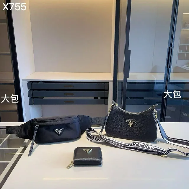 Louis Vuitton Wallets & Card Holders Bifold wallet with Damier check or Monogram pattern product detail image 13
