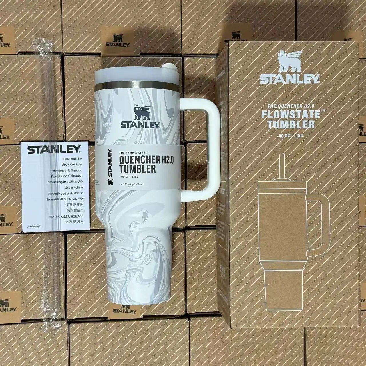 Stanley Uncategorized Quencher H2.0 Tumbler with Handle and Straw — 21