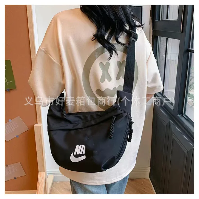 Nike Shoulder Bag 6 Styles