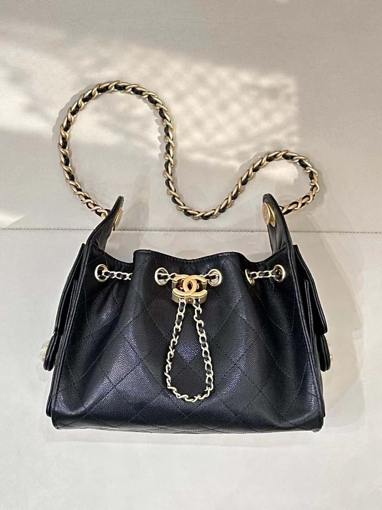 Two-Tone Chain Drawstring Hippie Bag