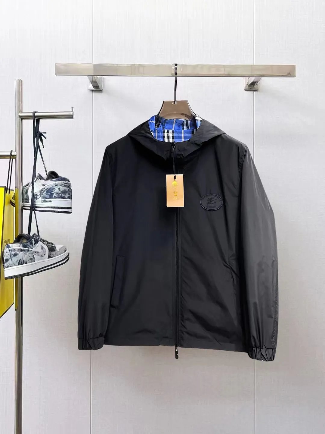 M-3XL