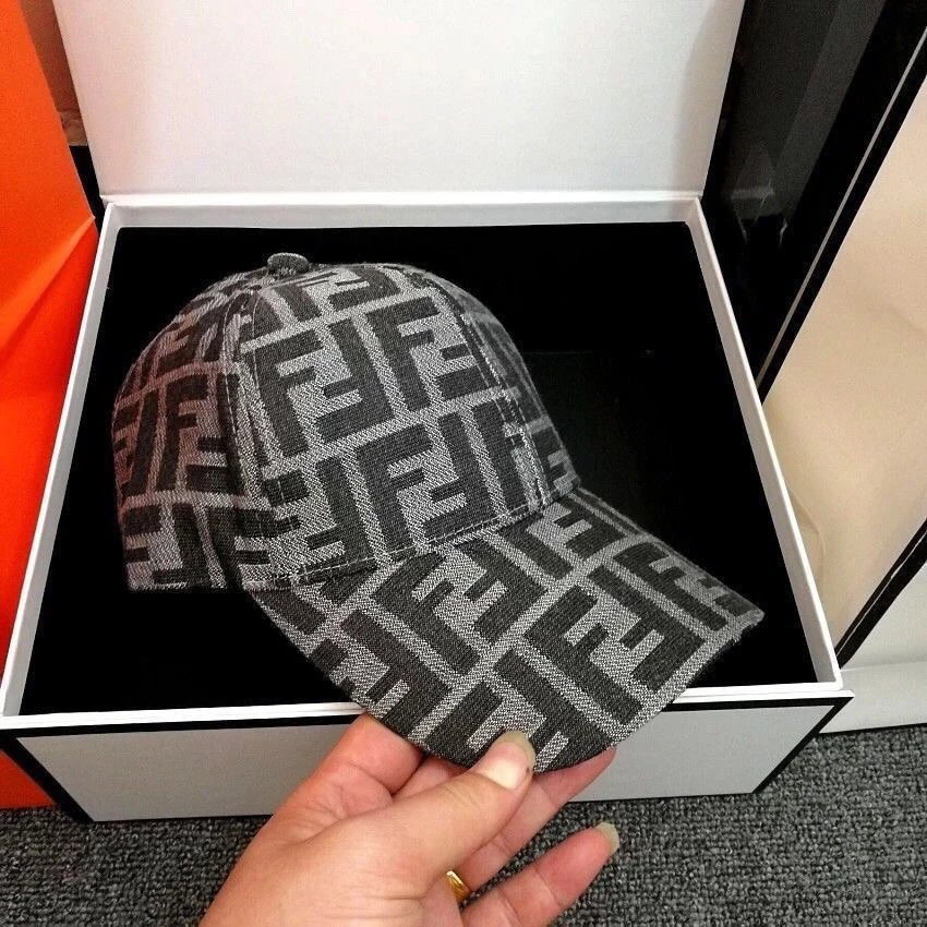 FENDI 1