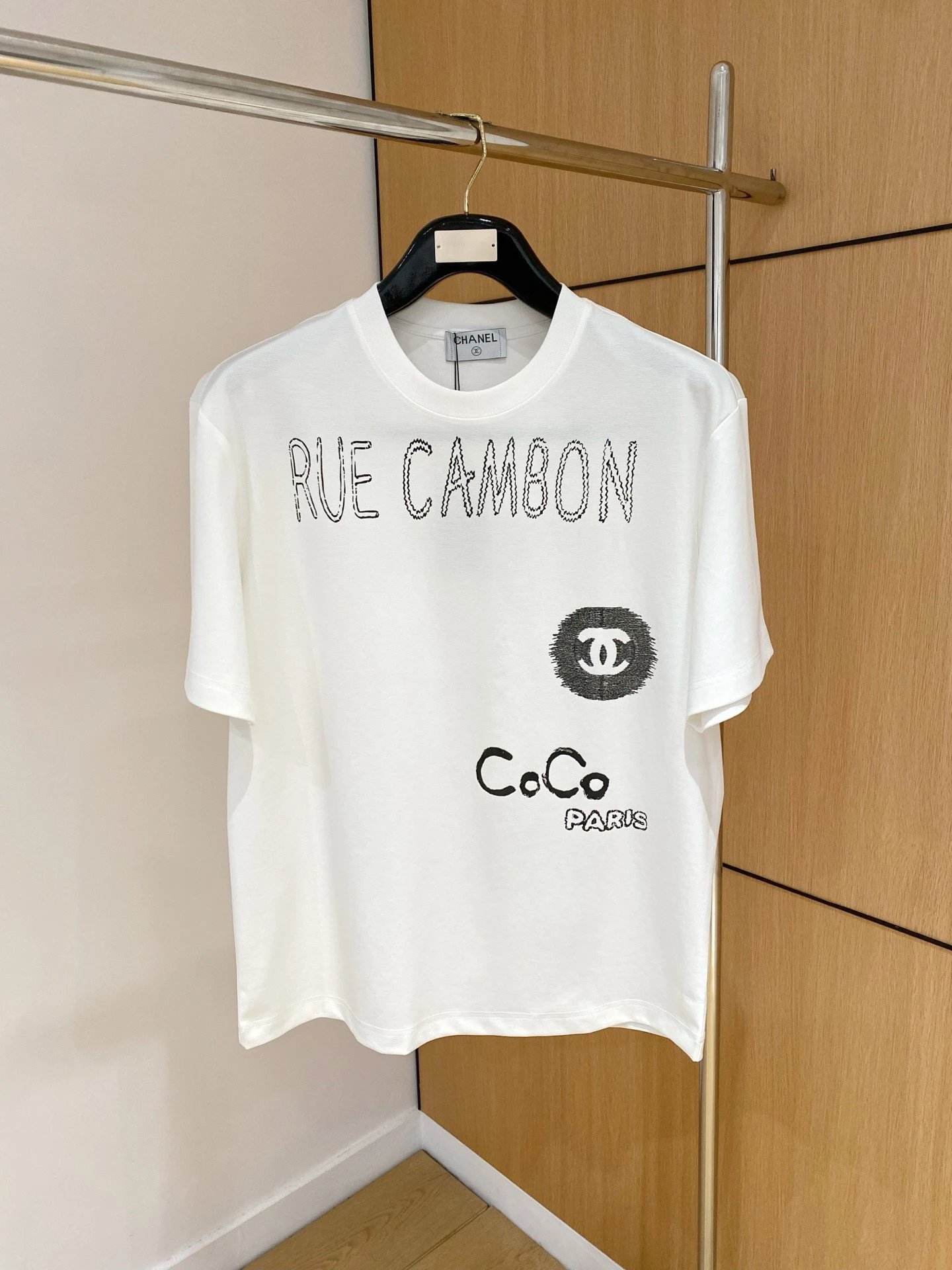 Chanel CC Logo Graphic Black T-Shirt - 8