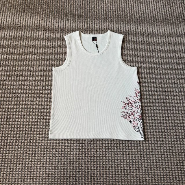 Derschutze T-Shirts: seller detail photo 1
