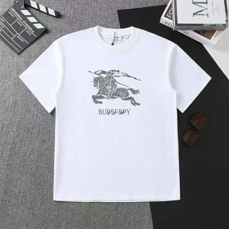 Burberry - White