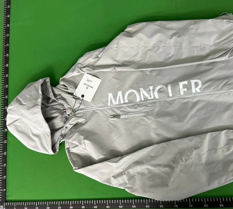 Moncler-2
