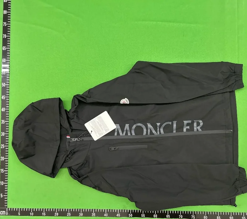 Moncler-1