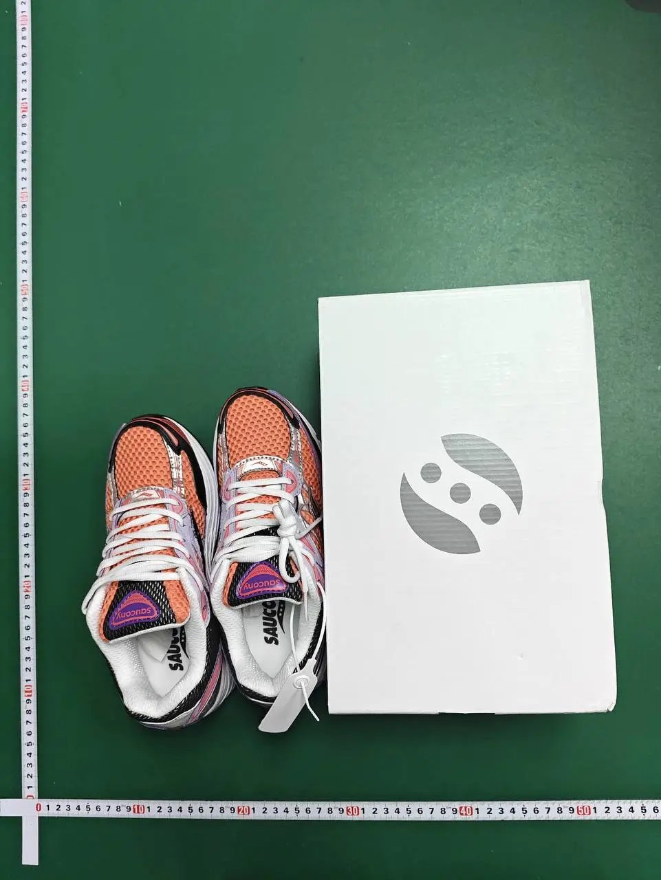 Salomon Multiple sneaker models image 2