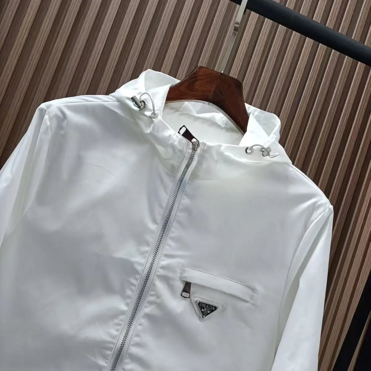 Prada-2