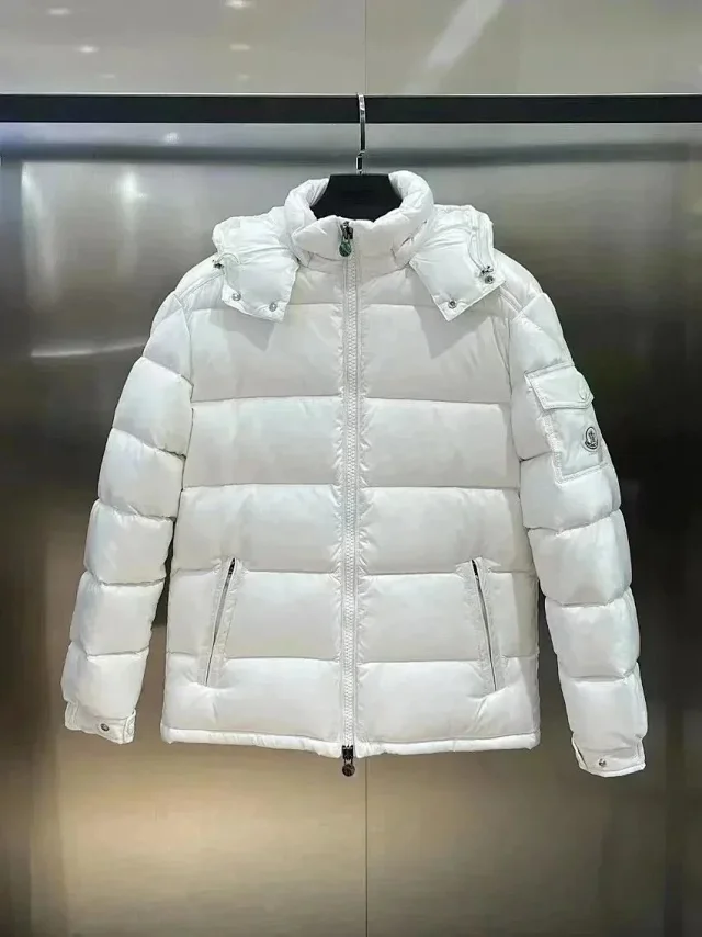Canada Goose Down Jackets Fur-Trim Hooded Jacket product detail image 9