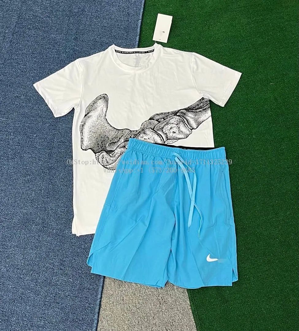 Lightweight Quick-Dry Sports Training Set photo 4