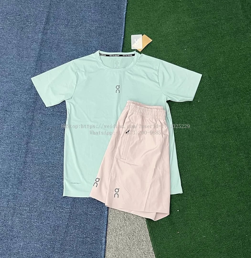 Quick-Dry Sports T-Shirt and Shorts Set photo 8