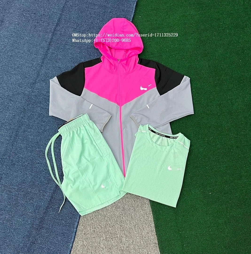 Color-Block Hooded Track Suit Set photo 5