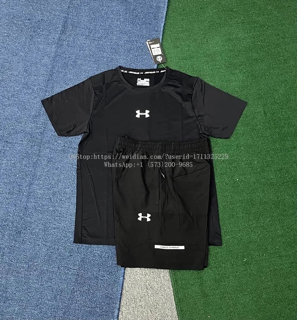 Quick-Dry Sports T-Shirt and Shorts Set photo 2