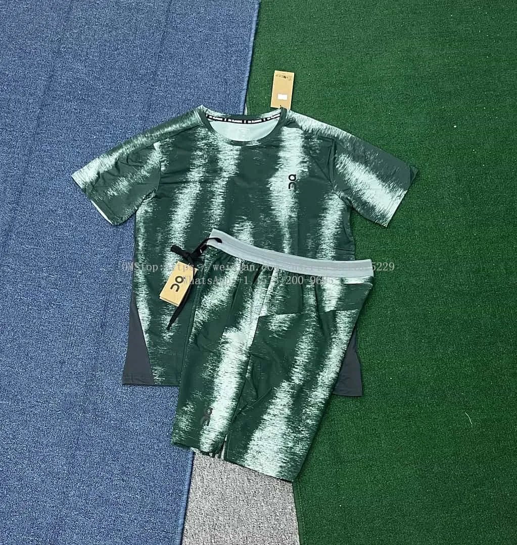 Quick-Dry Sports T-Shirt and Shorts Set photo 5