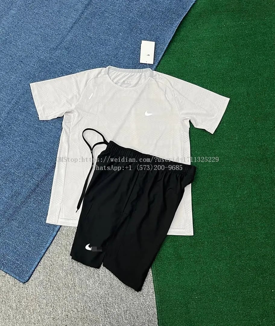 Nike Reflective Running Set Quick-Dry Sports Gym Outfit photo 7