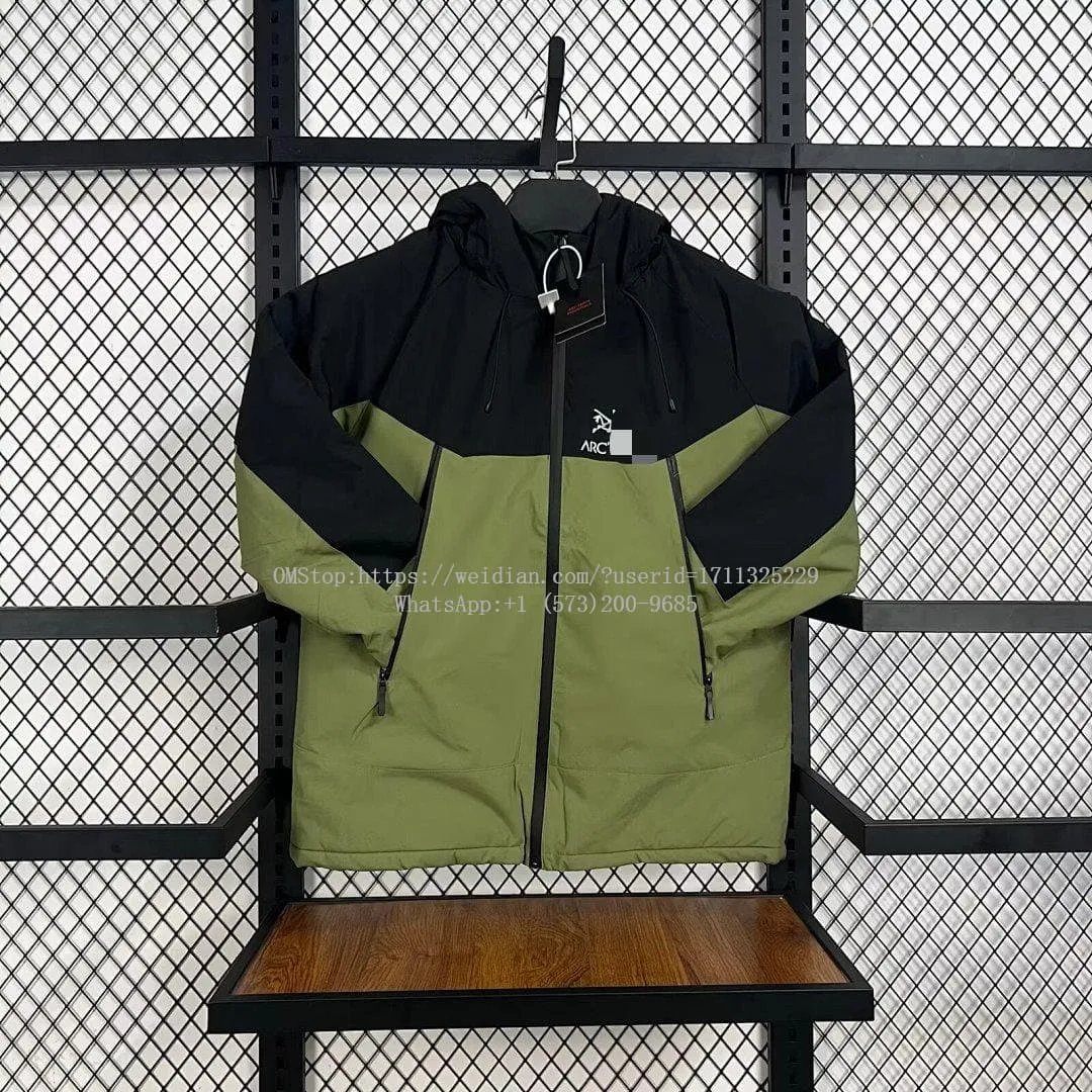 Nike Arc Quick-Dry Sports Jacket photo 7