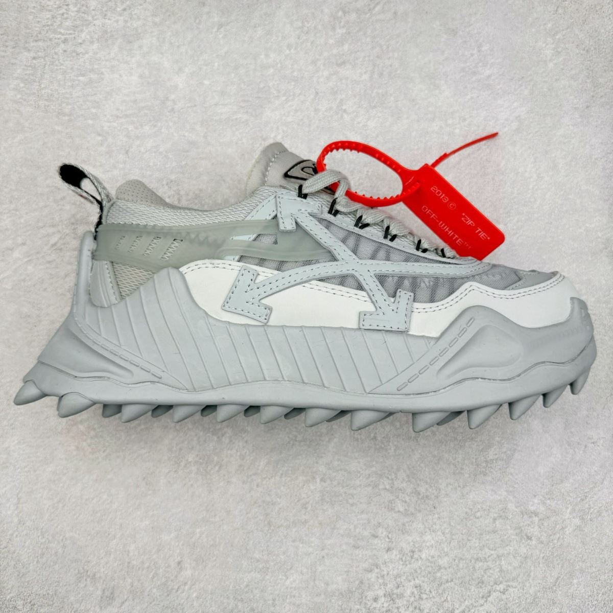 Off-White Diagonal Arrow Hiking Sneakers Olive Green Black - 4