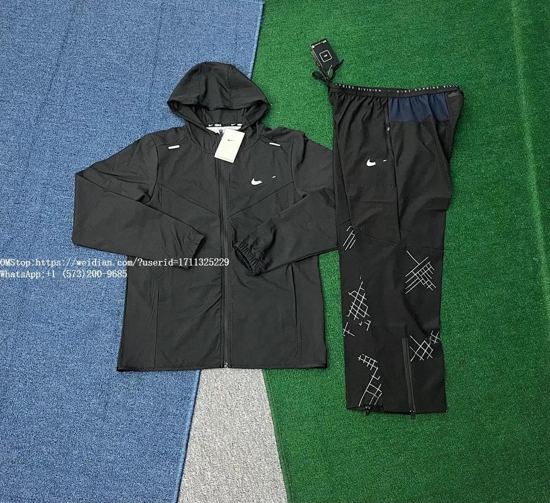 Nike One Quick-Dry Sports Set photo 2