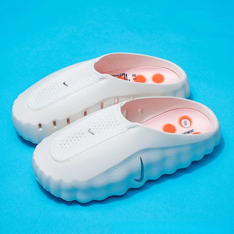 N.E.MIND Science Department Pink Bubble Sole Clog