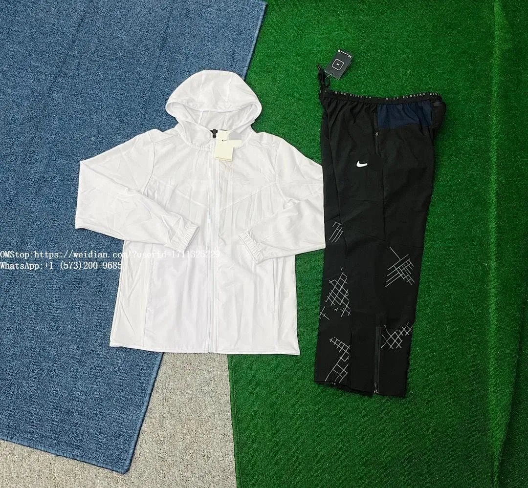 Nike One Quick-Dry Sports Set photo 3