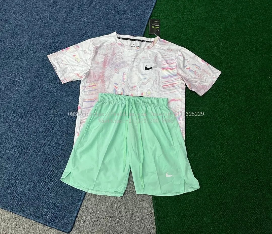 Nike Lightweight Quick-Dry Sports Training Running Set photo 6