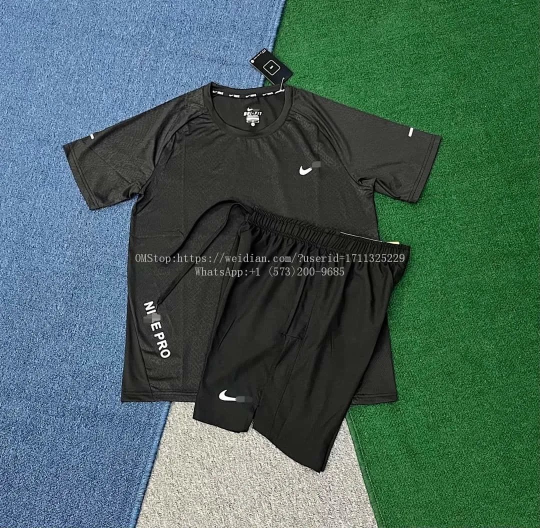 Nike Lightweight Quick-Dry Sports Training Running Set photo 4