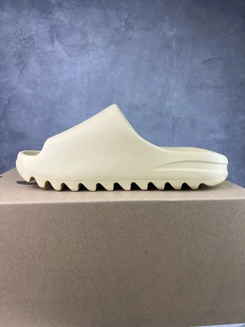 Sand Yellow/FW6344