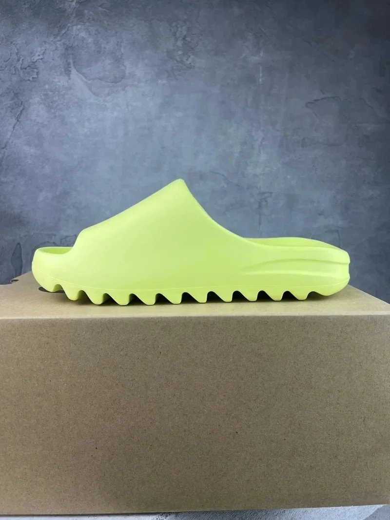 Apple Green/HQ6447