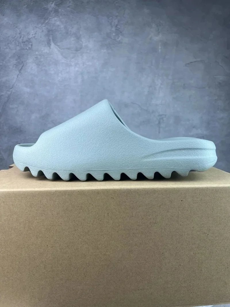 Light Gray Green/ID5480