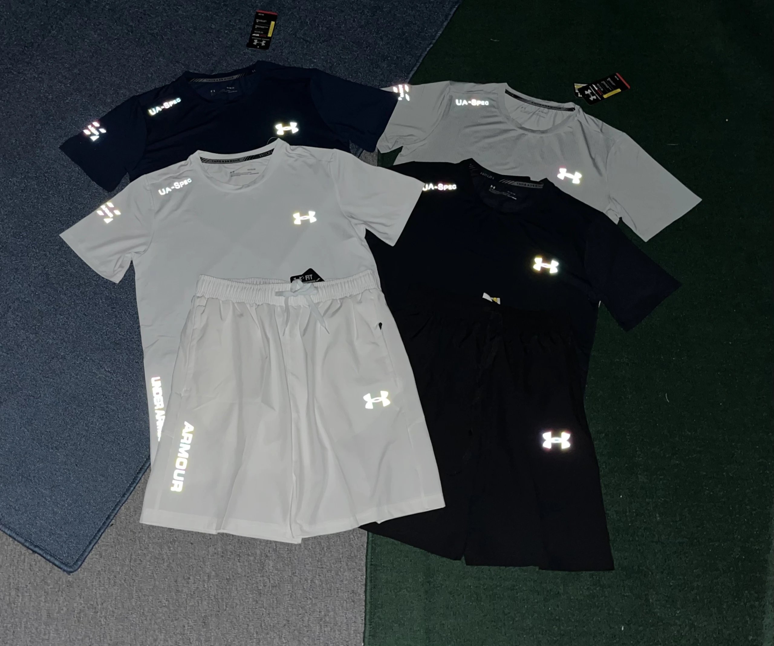 U+* * a Short sleeved Shorts Night Run Reflective (Style details+WA+86 17505977689)