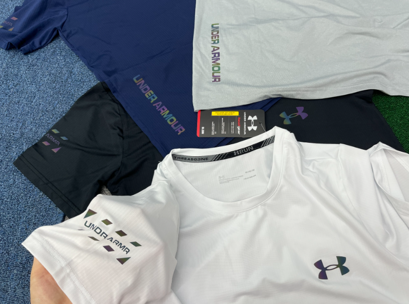 ua 安短袖短裤夜跑反光Style detailsWhatsApp852 64316872 7