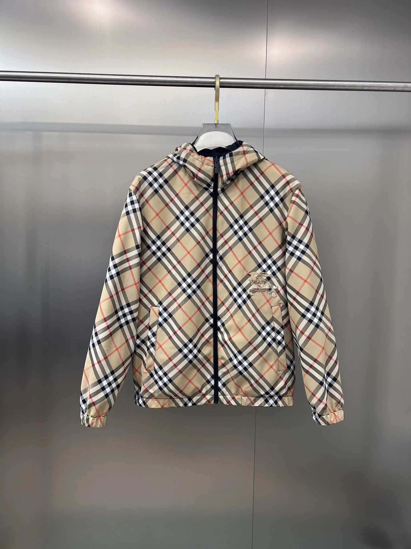 BB BABAO windbreaker jacket (Style details+WhatsApp 852 64316872)