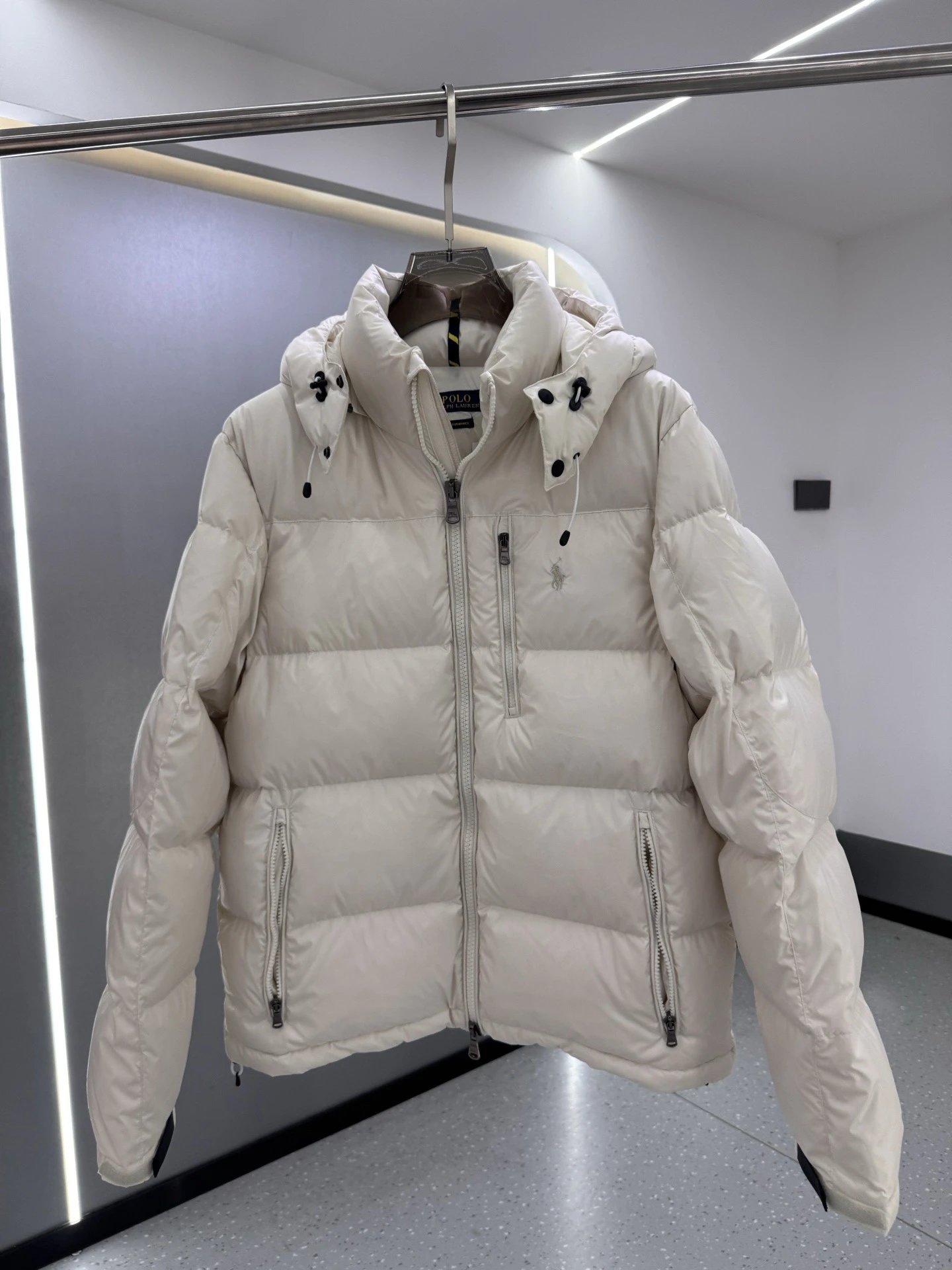 Off white (size: S-2XL)