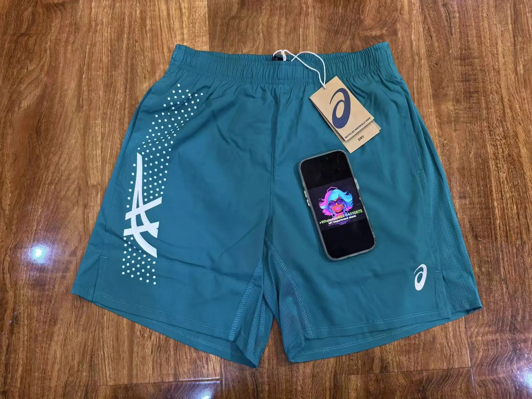 Green shorts shorts