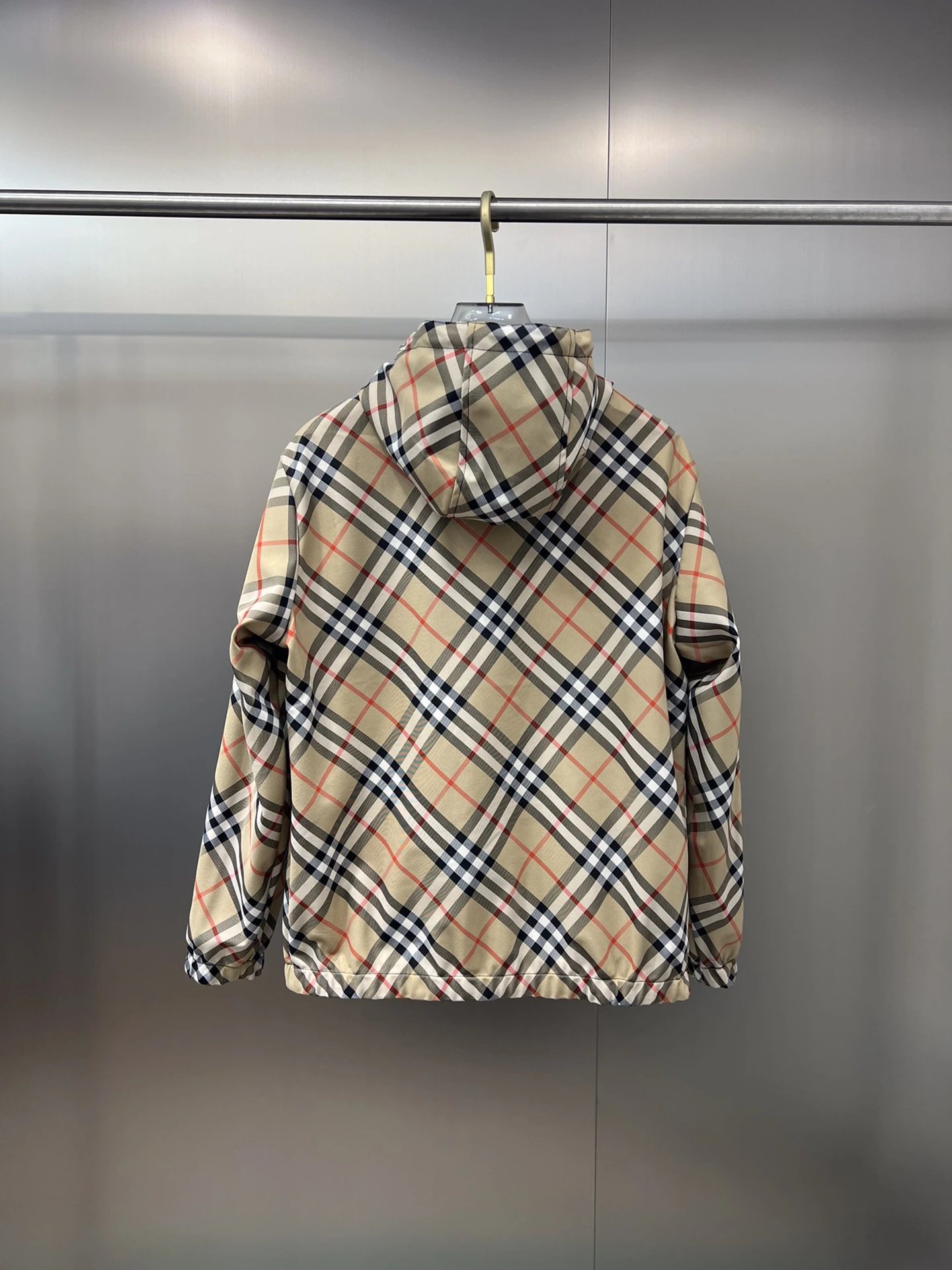 B * b * l windbreaker
