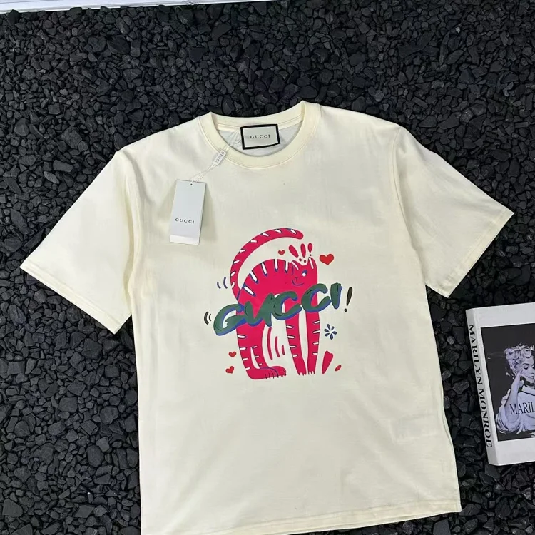 Gucci cartoon short