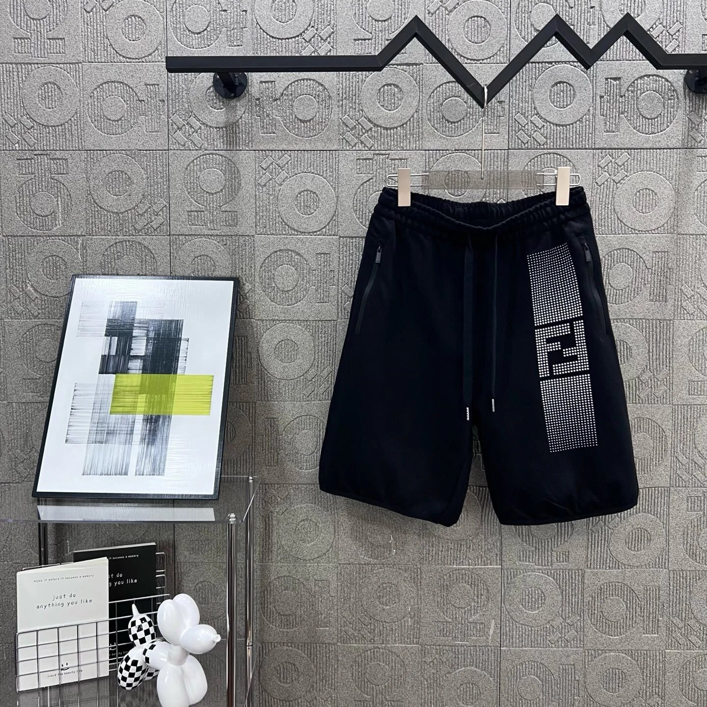 **潮牌24夏季新品时尚潮流男女同款纯棉休闲短裤原单渐变波点 - 132921