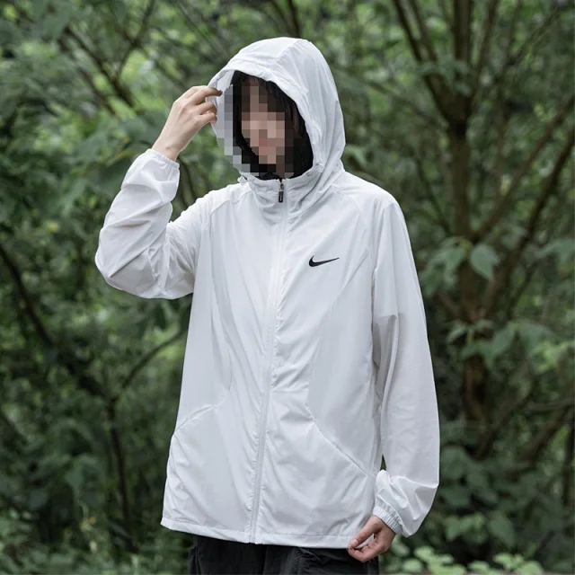 Nike Jackets Lightweight Hooded Zip-Front Windbreaker product detail image 19