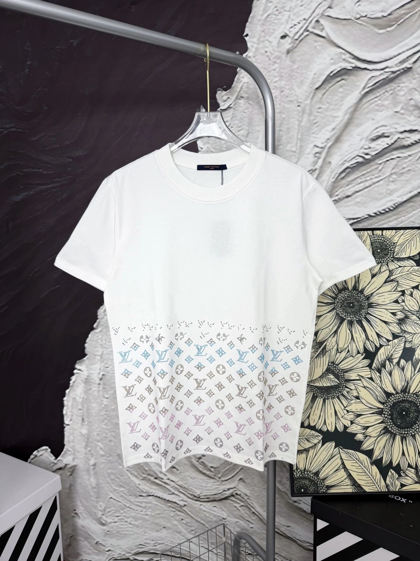 Louis Vuitton White Monogram Gradient Hem T-Shirt