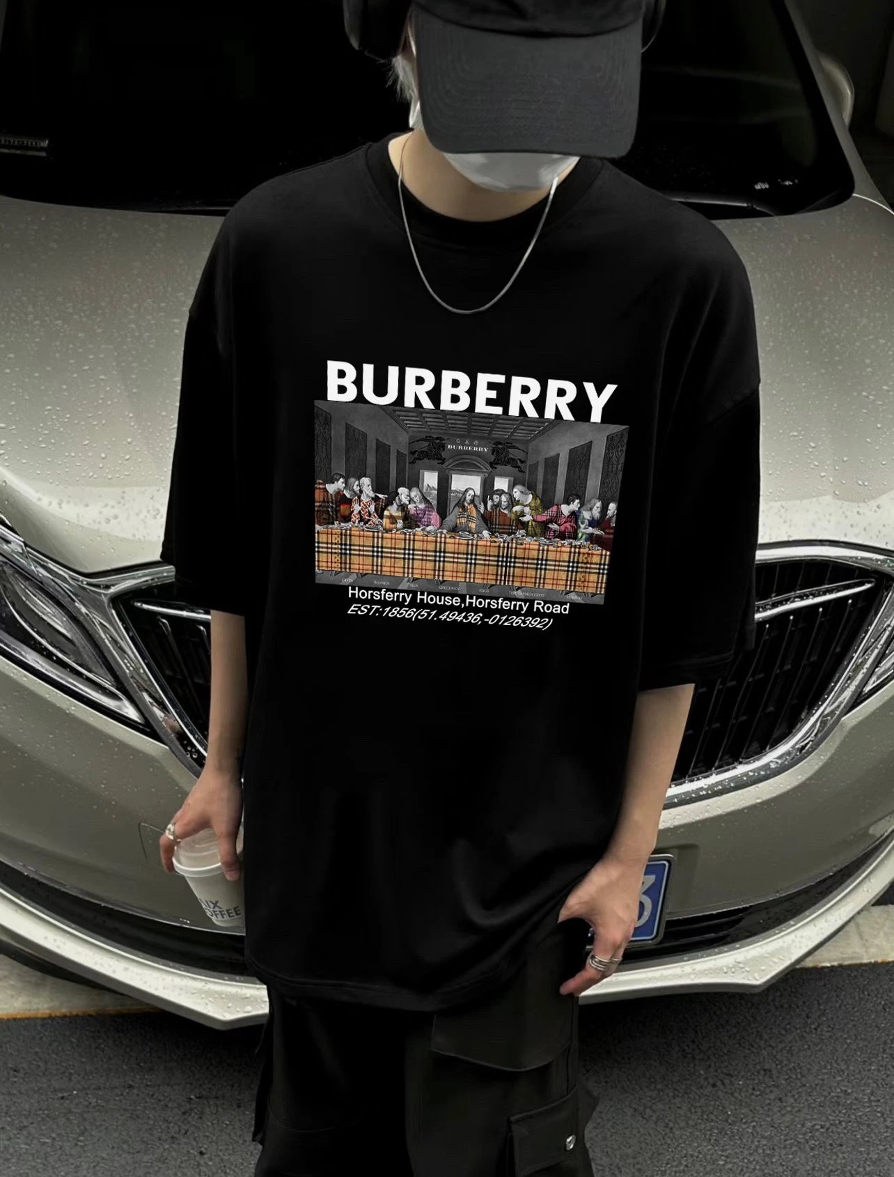Burberry Black Logo Graphic Cotton T-Shirt Unisex Streetwear