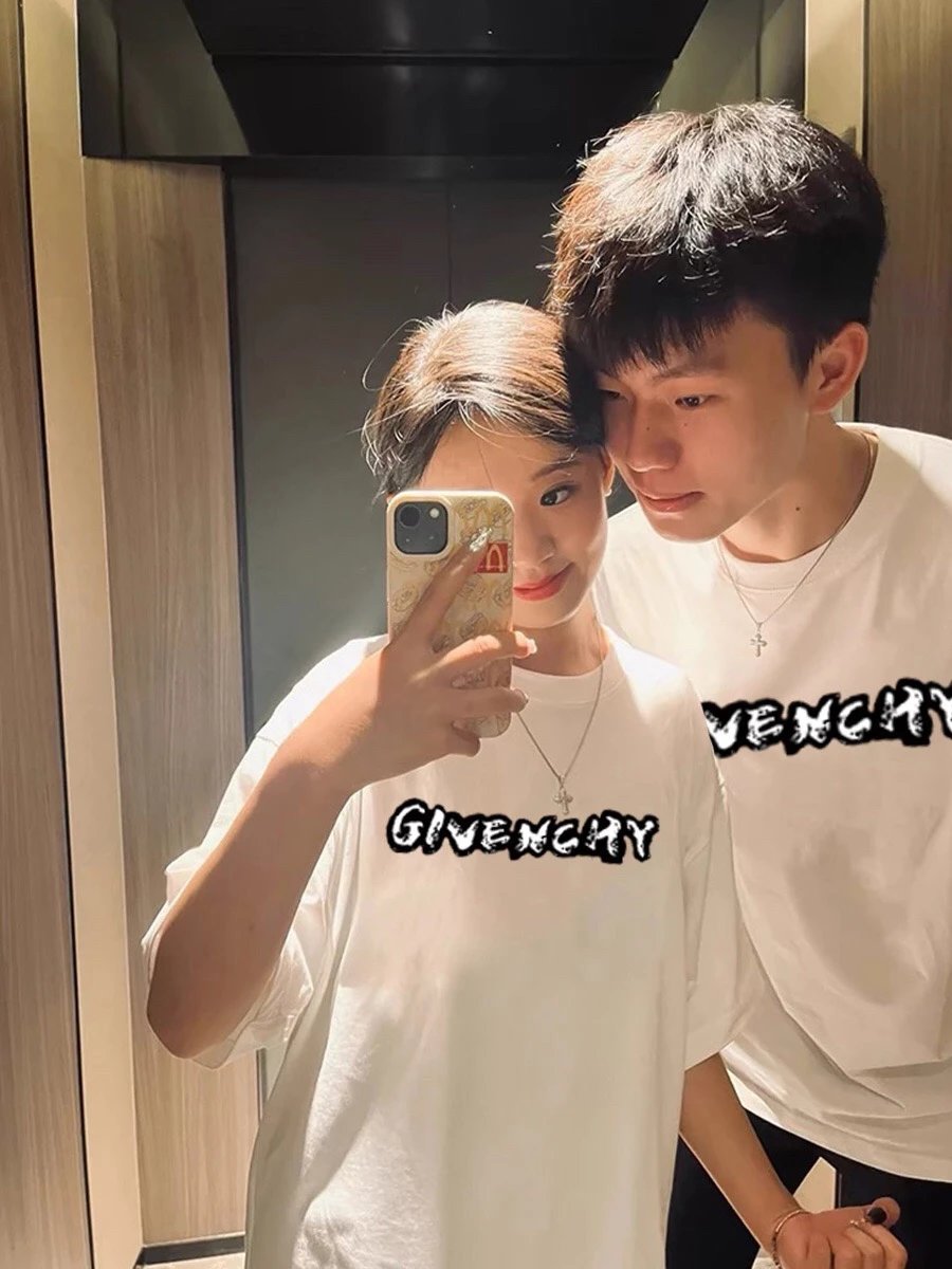 Givenchy White Oversized 3D Logo Unisex Cotton T-Shirt