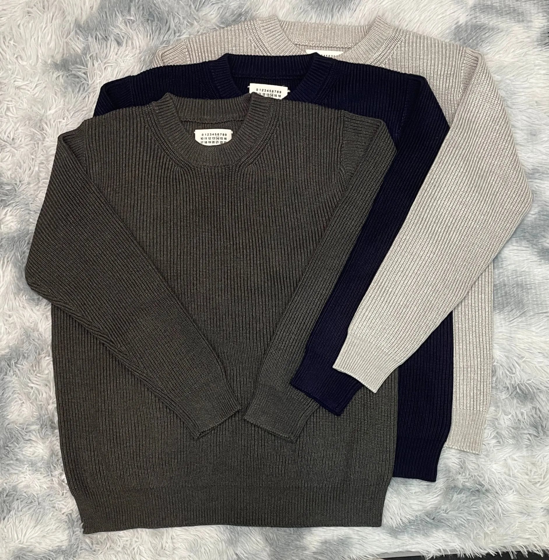 Solid Color Knitted Sweater Round Neck Pullover Warm Men's & Women's Top