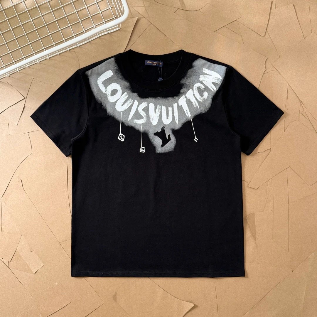 Louis Vuitton T-Shirts Graphic Short-Sleeve image 2